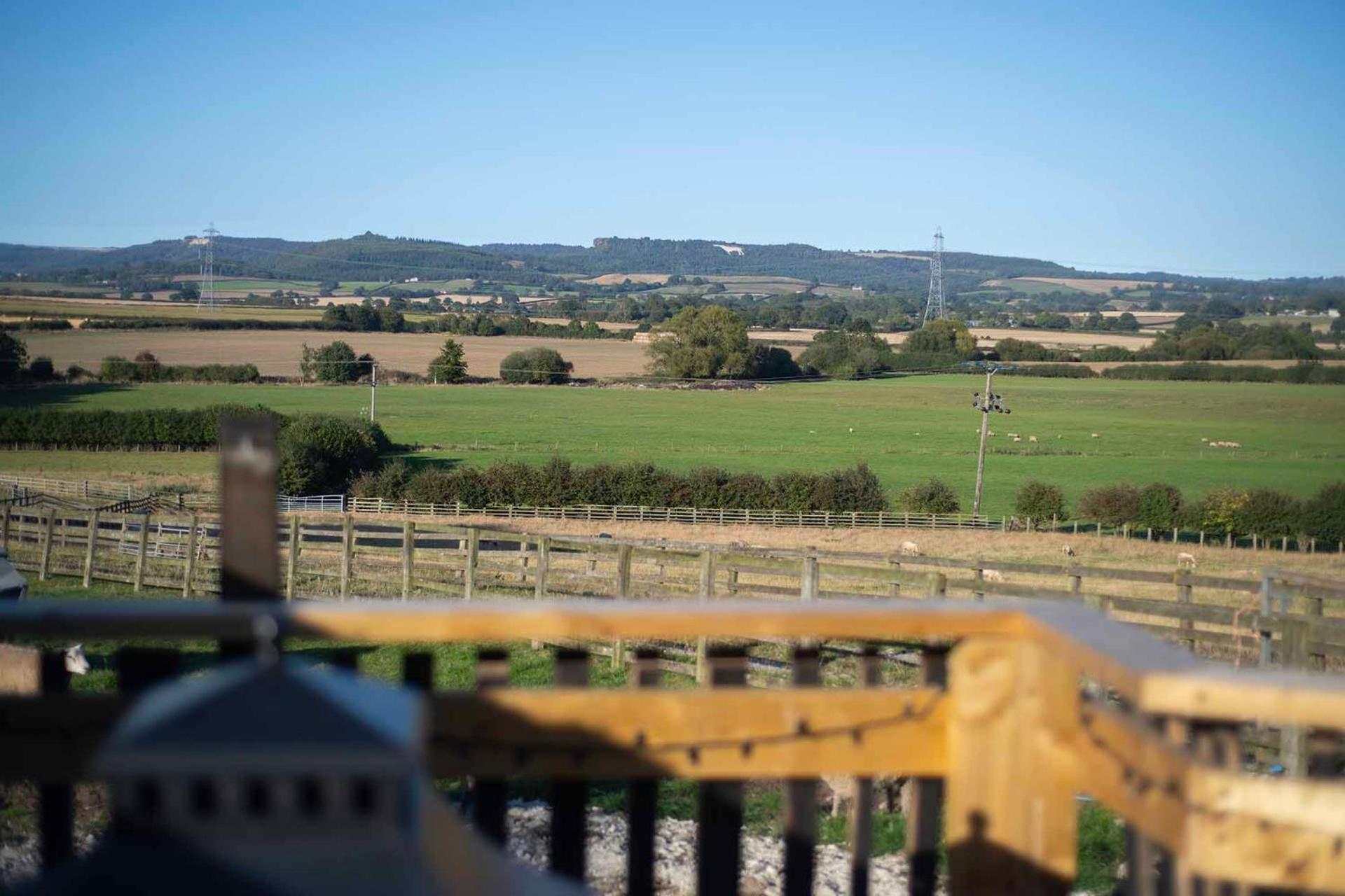 Burtree Country House, Tipi'S, Treehouse & Lodge & House Rooms With Hot Tubs In A Private Garden Thirsk Zewnętrze zdjęcie