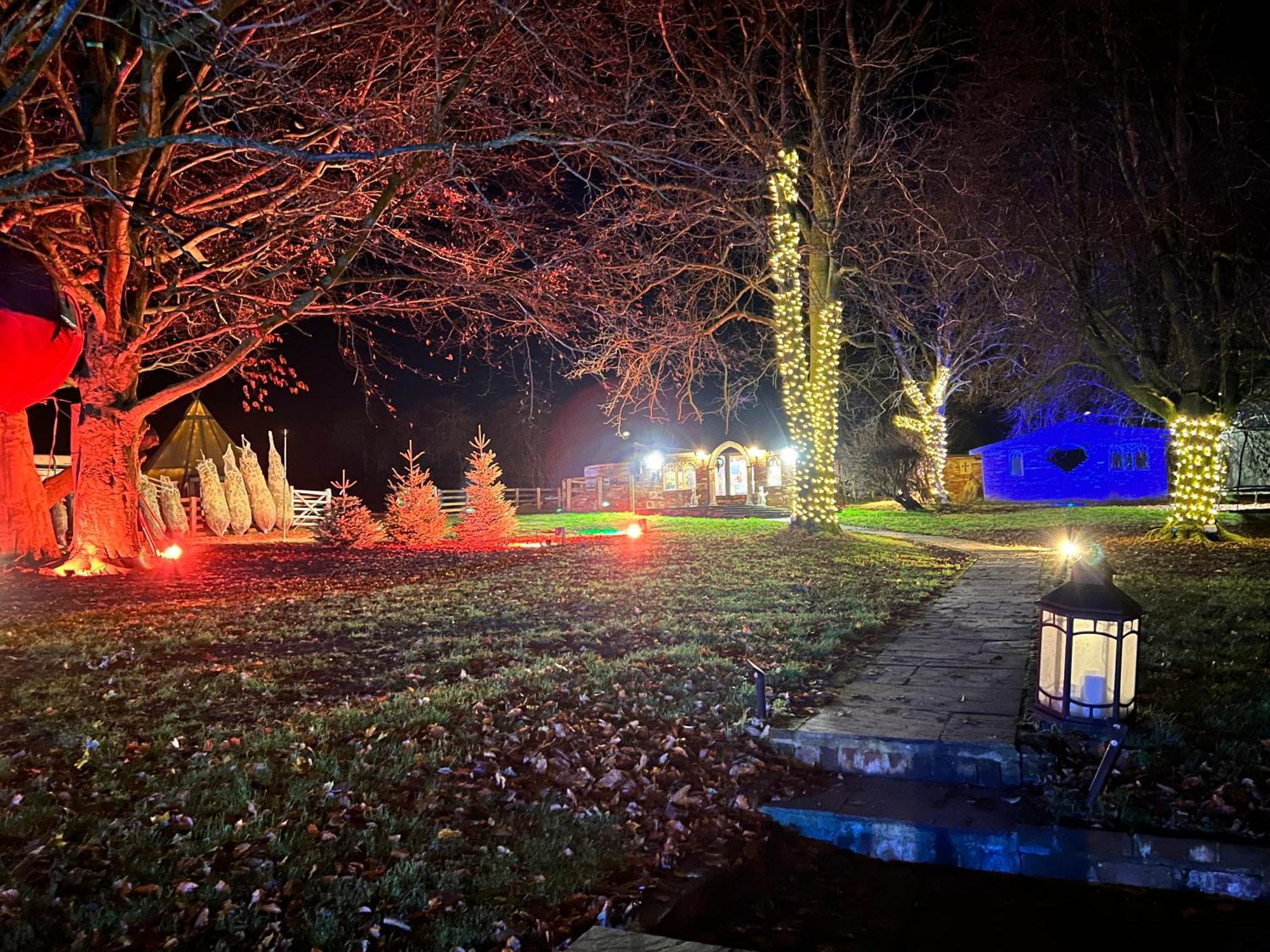 Burtree Country House, Tipi'S, Treehouse & Lodge & House Rooms With Hot Tubs In A Private Garden Thirsk Zewnętrze zdjęcie